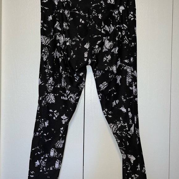 Nola High Waist Leggings - Picture 3 of 6